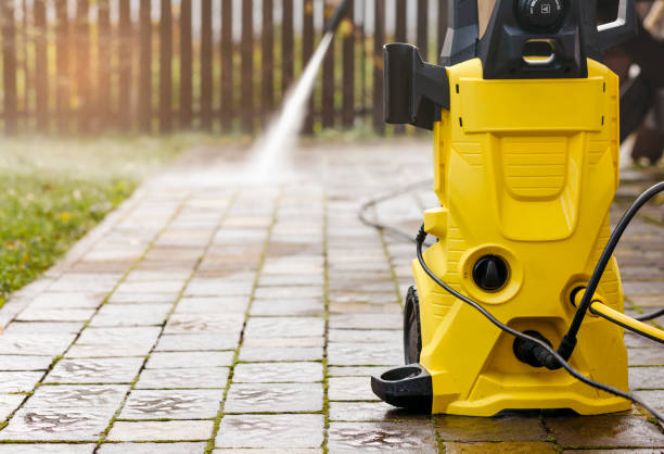 Best Pool Deck Cleaning  in Hyrum, UT